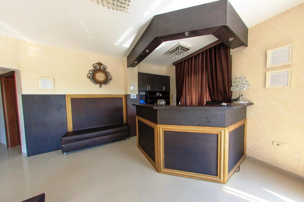 Novi Apartments Херцег-Нови Экстерьер фото