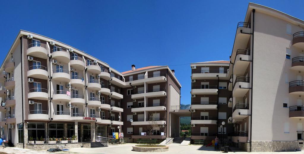 Novi Apartments Херцег-Нови Экстерьер фото