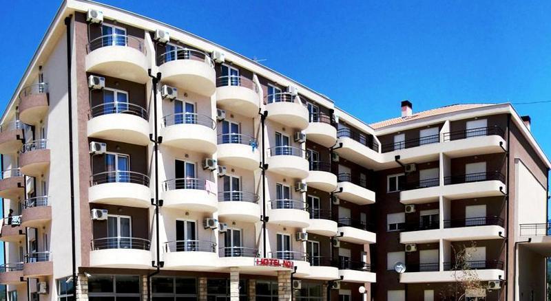 Novi Apartments Херцег-Нови Экстерьер фото